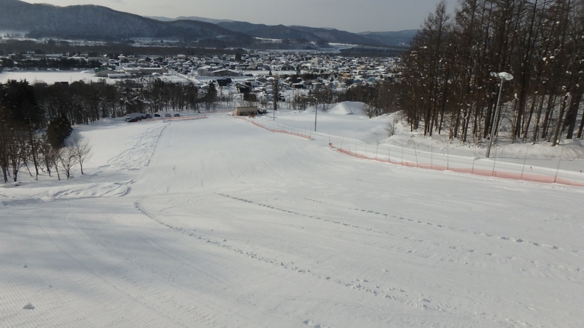 中山スキー場右側コース頂上付近